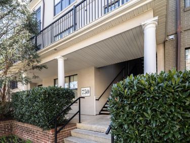 750 WALKER SQ, Unit 3D, Charlottesville, VA 22903