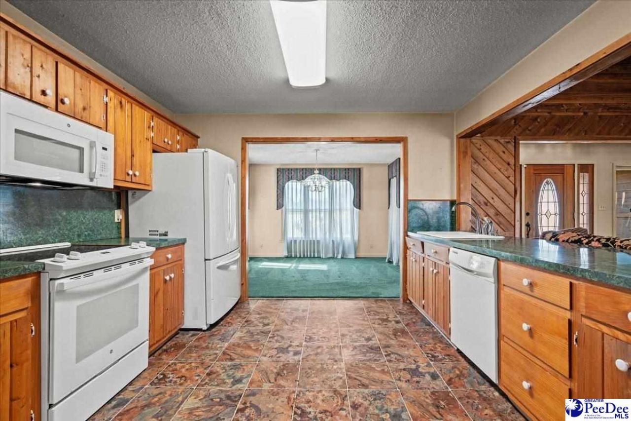 1284 Lee State Park Road Photo 16