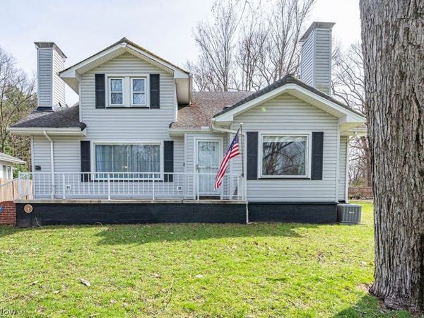 947 Ottawa Drive, Youngstown, OH 44511