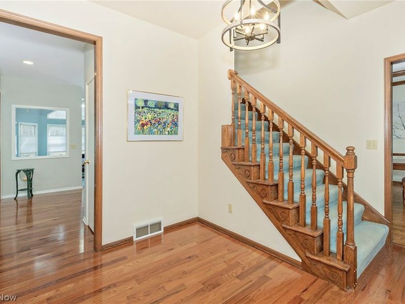 34756 Blue Heron Drive, Solon, OH 44139 Photo 2