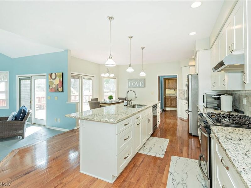 34756 Blue Heron Drive, Solon, OH 44139 Photo 9