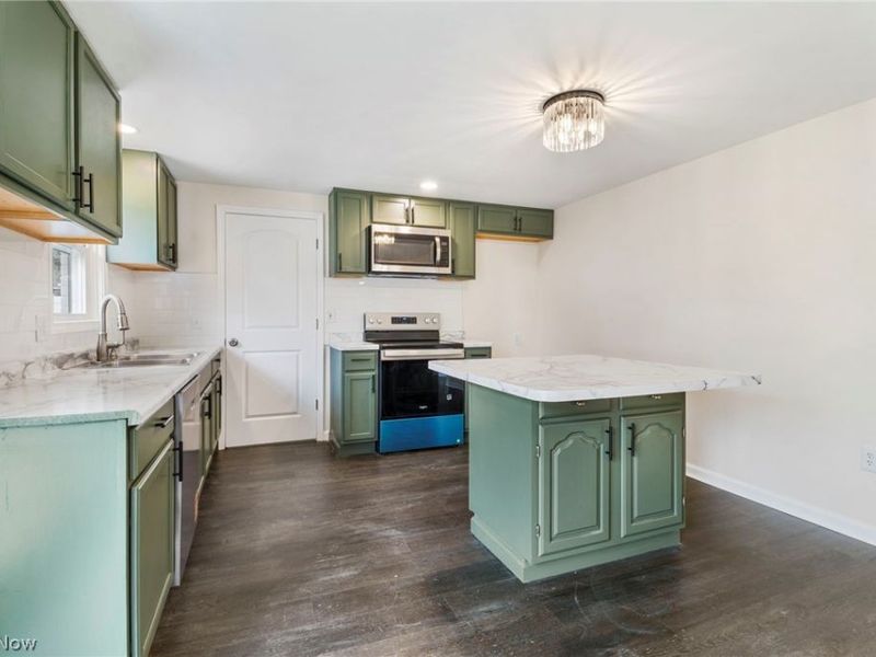 4885 4th Street NW, Canton, OH 44708 Photo 13