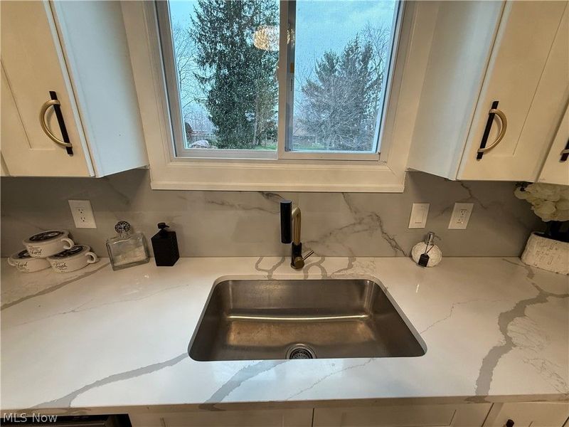 12706 Patricia Drive, North Royalton, OH 44133 Photo 10