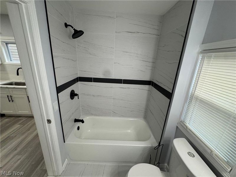 4311 Bucyrus Avenue, Cleveland, OH 44109 Photo 11