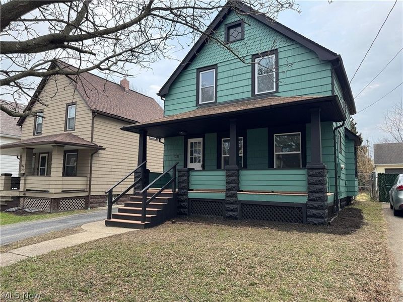 4311 Bucyrus Avenue, Cleveland, OH 44109 Photo 2