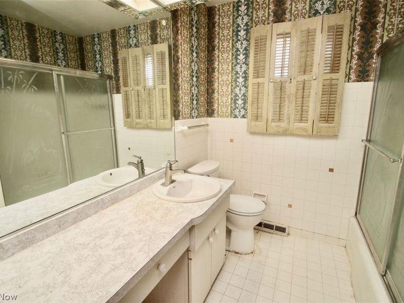 347 Royal Oak Boulevard, Richmond Heights, OH 44143 Photo 16