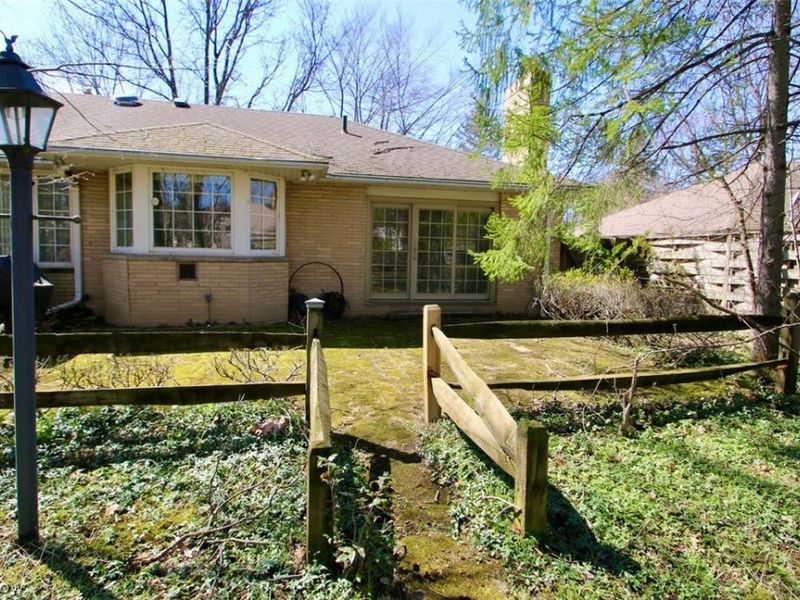 347 Royal Oak Boulevard, Richmond Heights, OH 44143 Photo 30