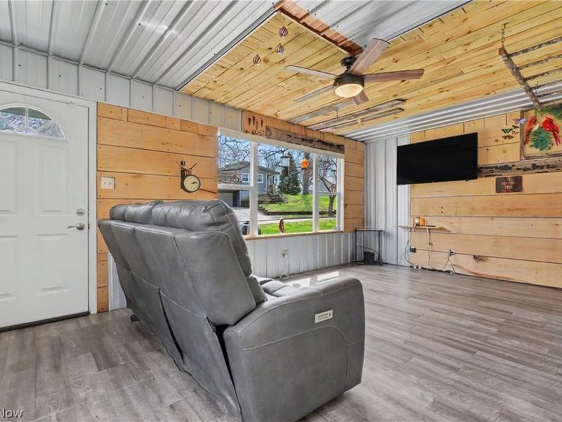 1961 Flint Avenue, Akron, OH 44305 Photo 12