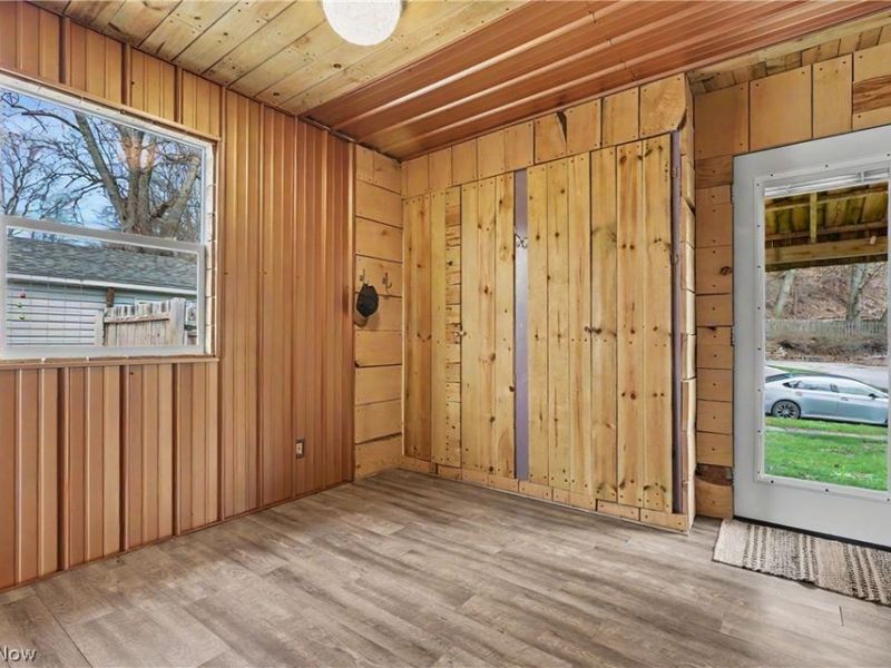 1961 Flint Avenue, Akron, OH 44305 Photo 17