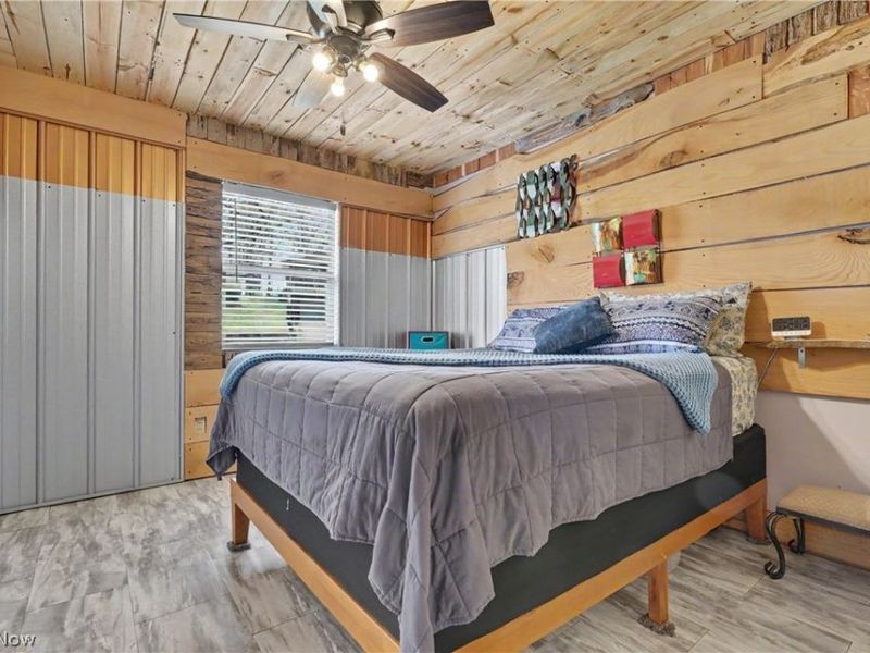 1961 Flint Avenue, Akron, OH 44305 Photo 4