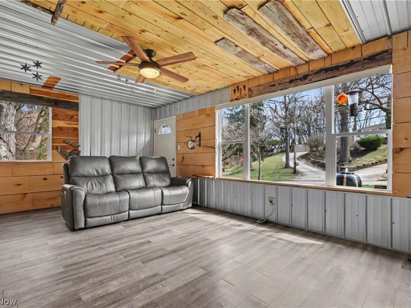 1961 Flint Avenue, Akron, OH 44305 Photo 9