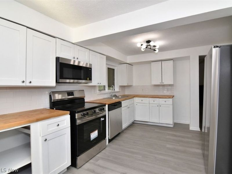 4495 Ammon Road, South Euclid, OH 44143 Photo 6