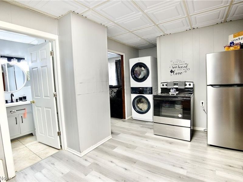 508 W 23rd Street, Lorain, OH 44052 Photo 10