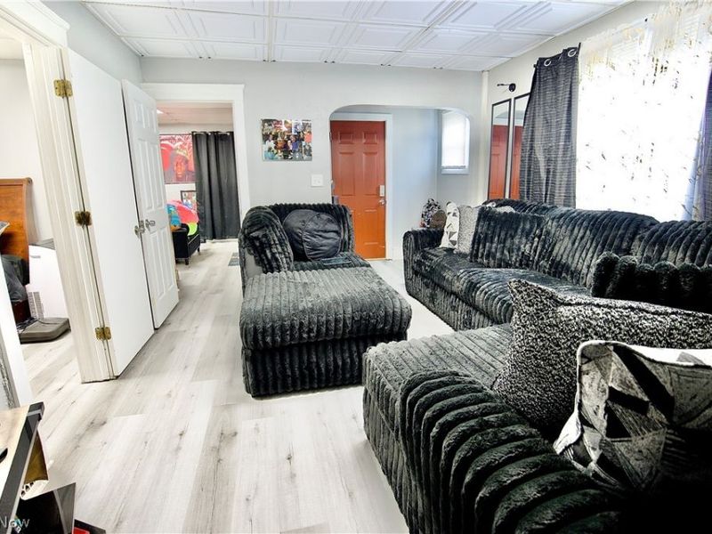 508 W 23rd Street, Lorain, OH 44052 Photo 6