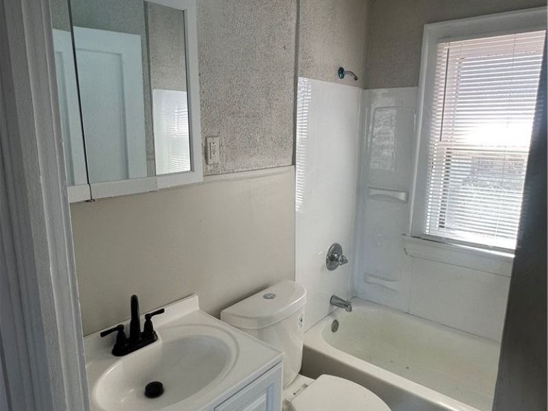 3153 E 102nd Street, Cleveland, OH 44104 Photo 16