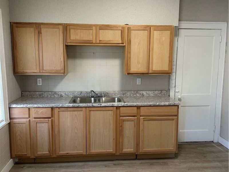 3153 E 102nd Street, Cleveland, OH 44104 Photo 8