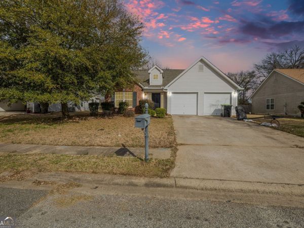 118 Covington Cove, Byron, GA 31008