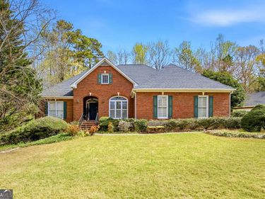 1948 Trestlebrook Way, Buford, GA 30519