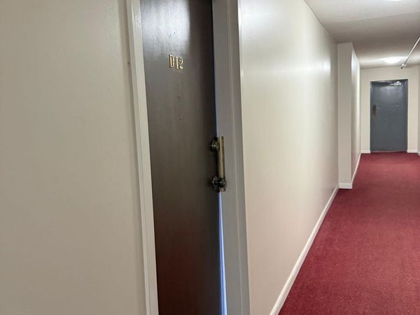 1274 East Main , Unit D12, Meriden, CT 06450