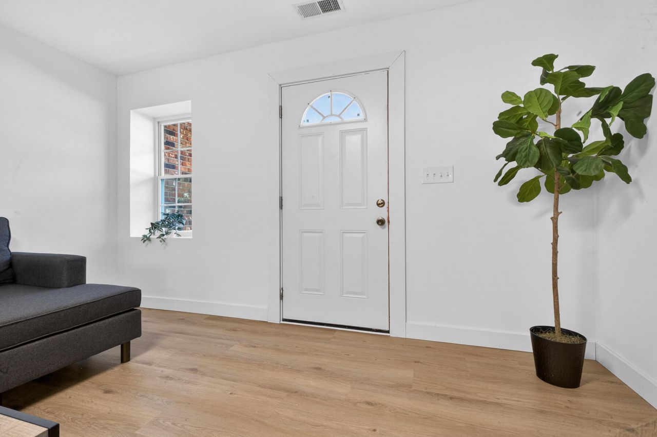 3431 Highmarket Street Photo 18