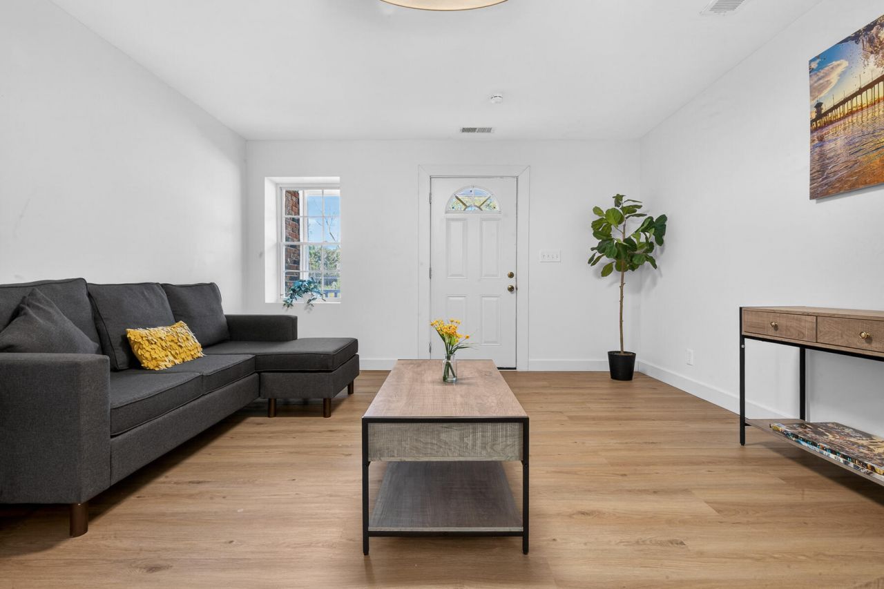 3431 Highmarket Street Photo 19