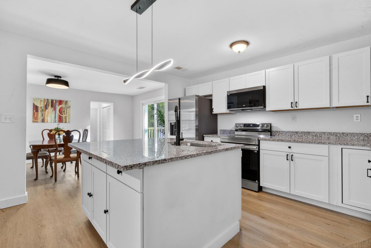 3431 Highmarket Street Photo 24