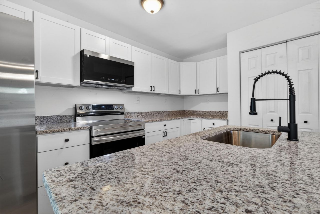 3431 Highmarket Street Photo 28