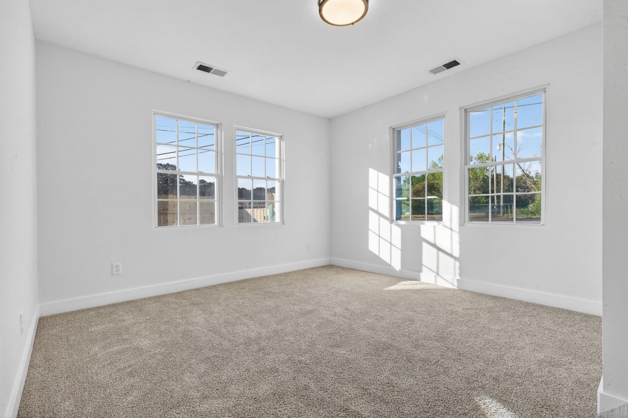 3431 Highmarket Street Photo 40