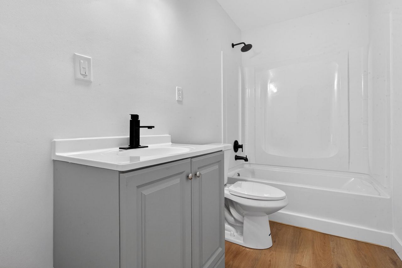 3431 Highmarket Street Photo 41