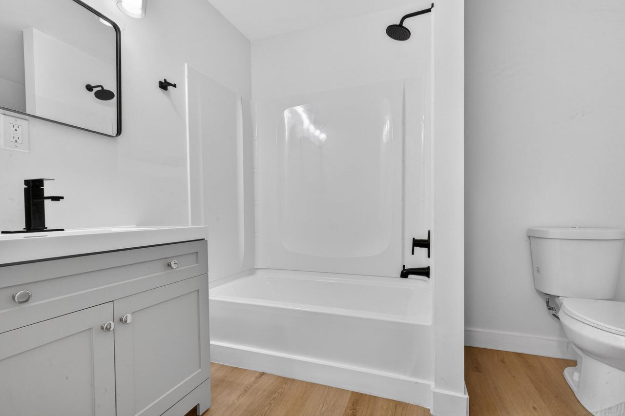 3431 Highmarket Street Photo 45