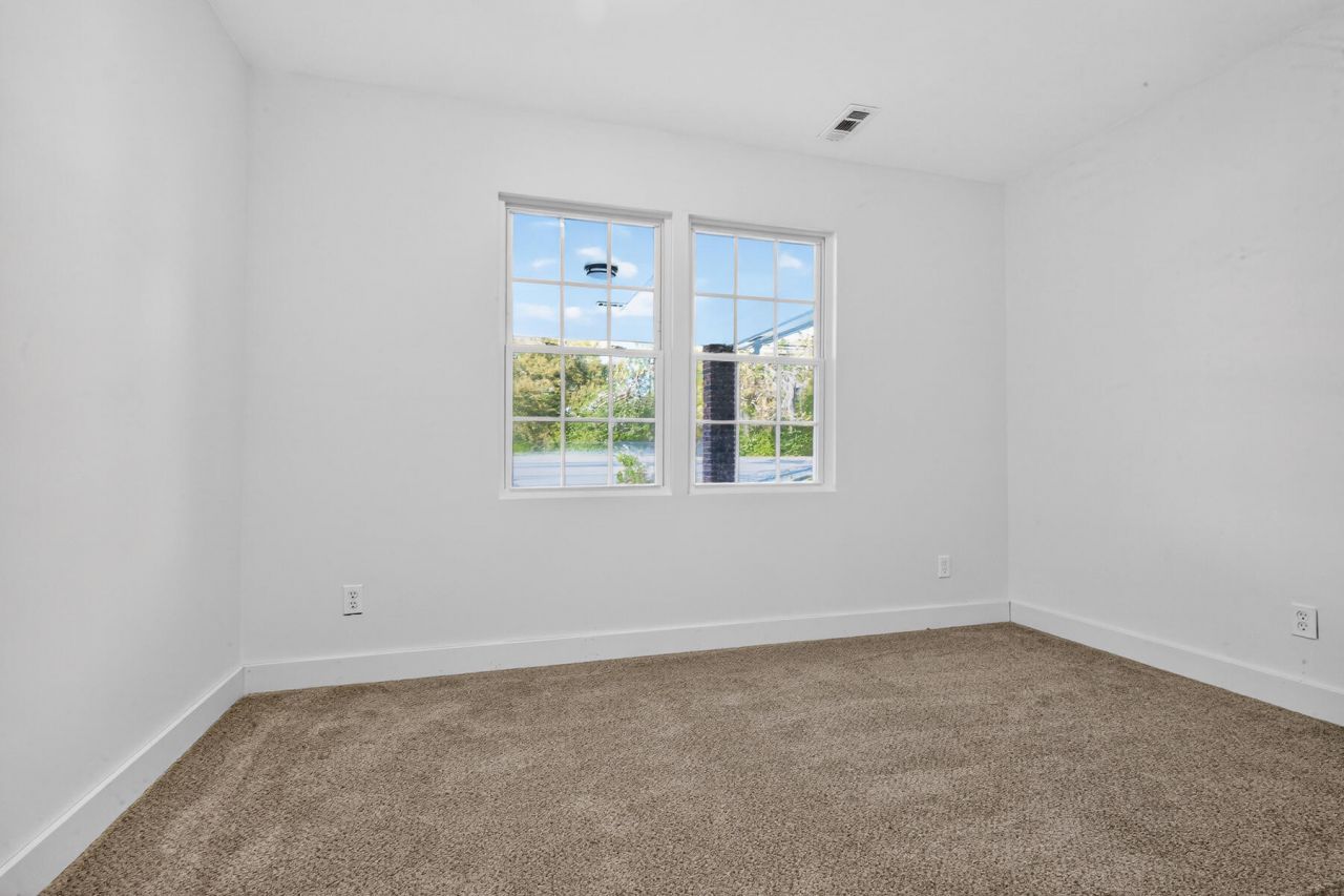 3431 Highmarket Street Photo 51