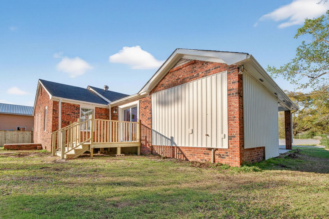 3431 Highmarket Street Photo 54