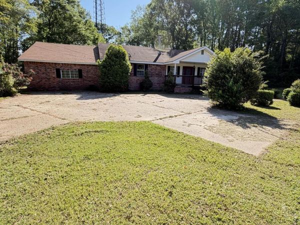 730 Vogel Street, McComb, MS 39648