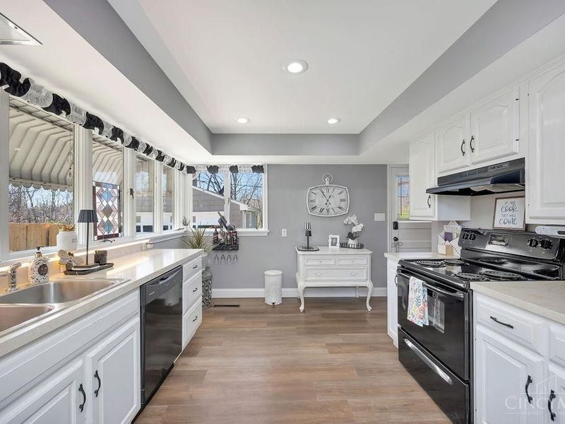 39 Hermay Drive, Hamilton, OH 45013 Photo 12