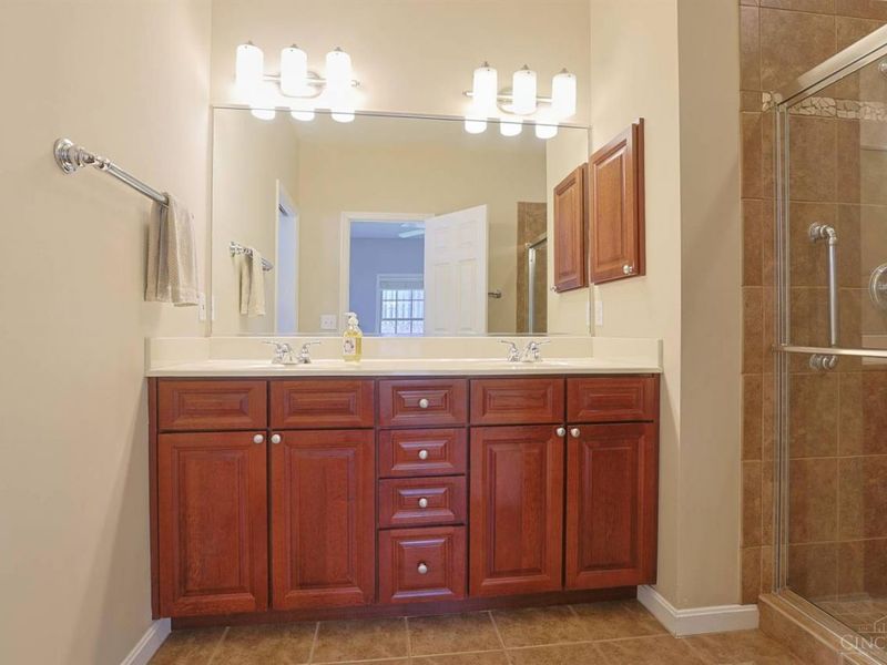 1723 Harmon Drive, Wyoming, OH 45215 Photo 22