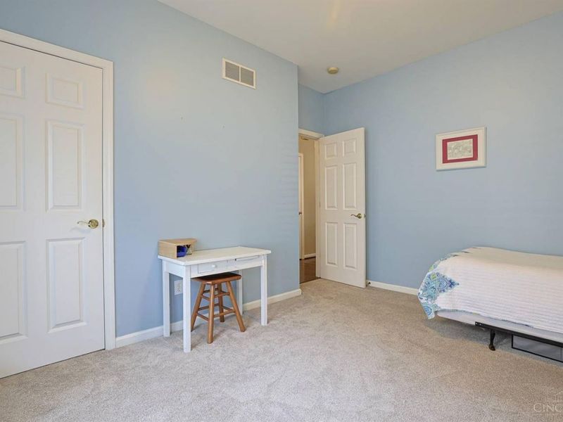 1723 Harmon Drive, Wyoming, OH 45215 Photo 25