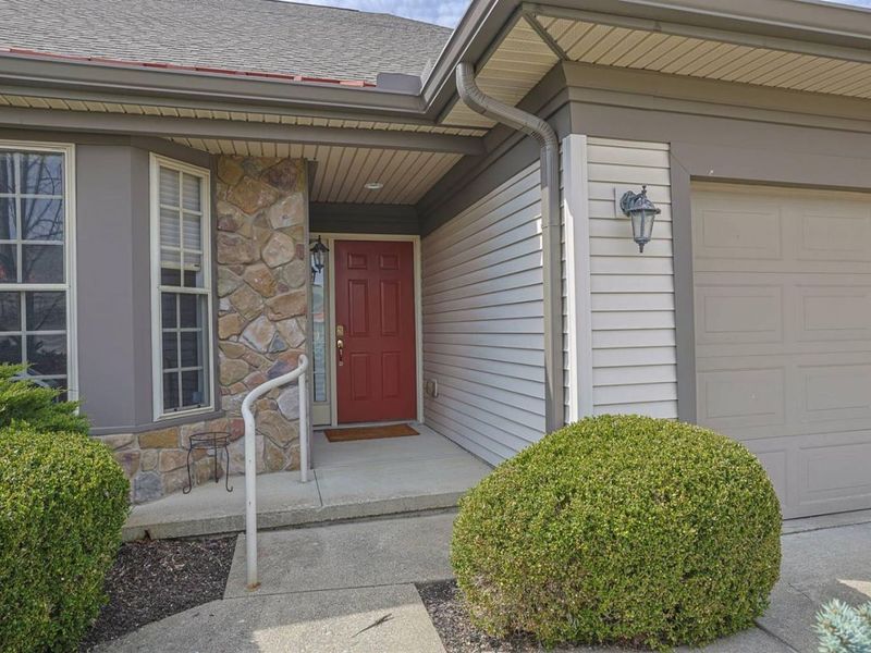 1723 Harmon Drive, Wyoming, OH 45215 Photo 3