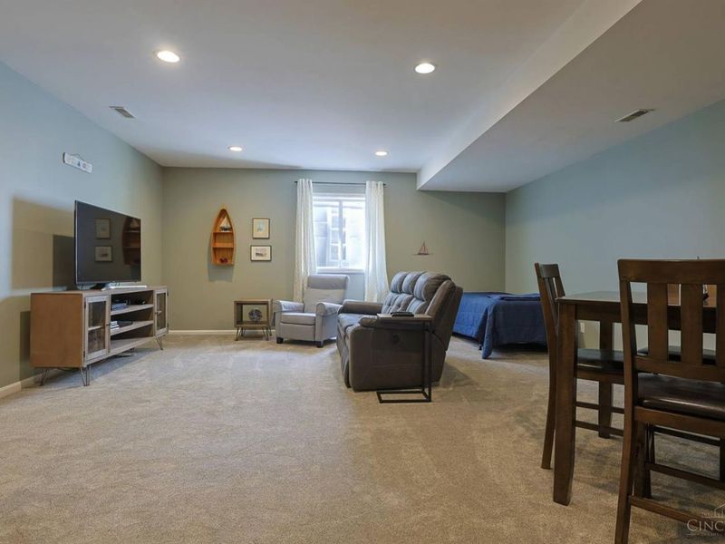 1723 Harmon Drive, Wyoming, OH 45215 Photo 32