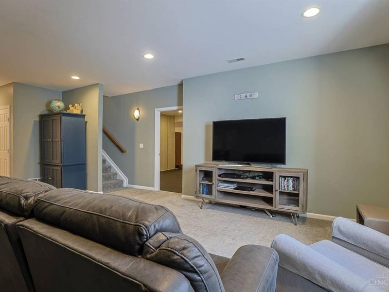 1723 Harmon Drive, Wyoming, OH 45215 Photo 34