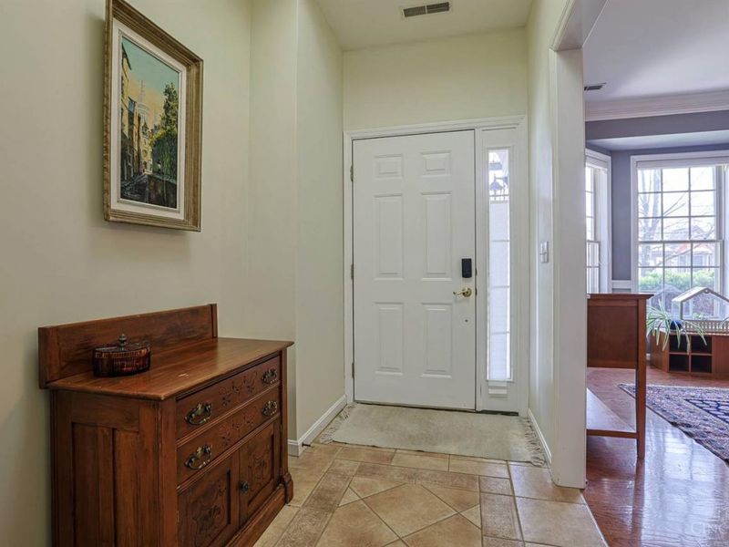 1723 Harmon Drive, Wyoming, OH 45215 Photo 4