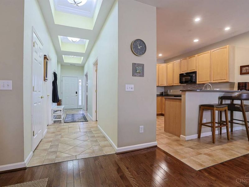 1723 Harmon Drive, Wyoming, OH 45215 Photo 5