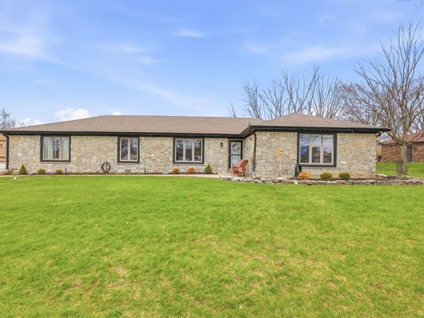 7110 W Meadows Lane, Greenfield, IN 46140