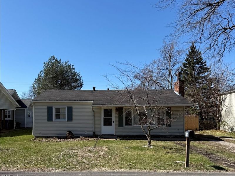 232 Parkland Boulevard, Vermilion, OH 44089 Photo 1