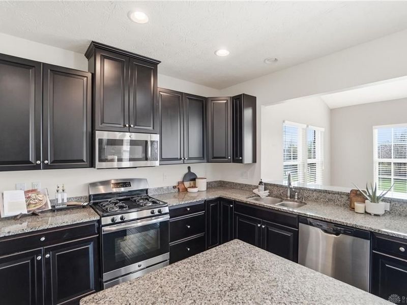 1645 Elm Brook Trail, Springboro, OH 45458 Photo 14