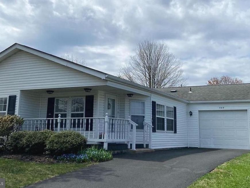 449 Grouse Court W, New Hope, PA 18938 Main Photo