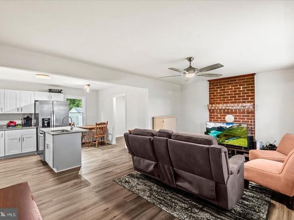 2010 LAKE RD , LOTTSBURG, VA 22511