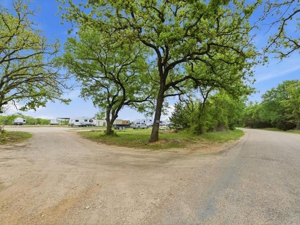 431 Hcr 2105 Loop N, Whitney, TX 76692