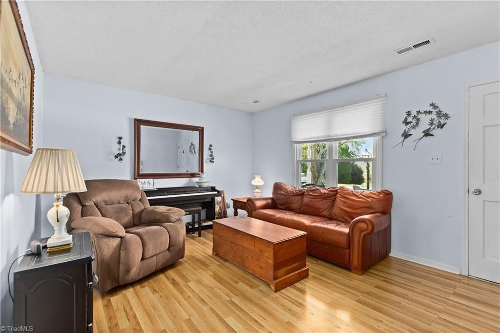 145 Kerner Knolls Drive, Kernersville, NC 27284 Main Photo