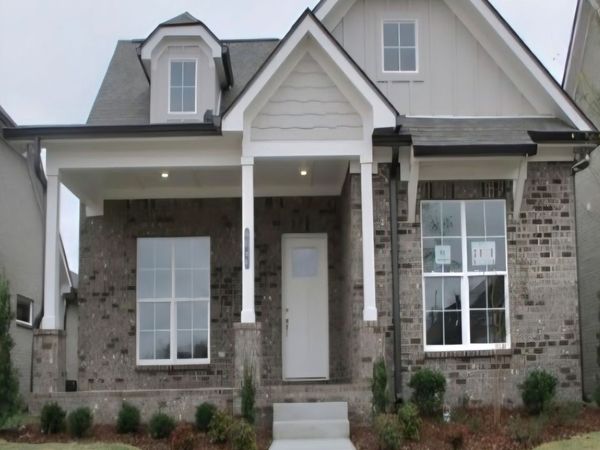 6046 Parkhaven Blvd, Hermitage, TN 37076