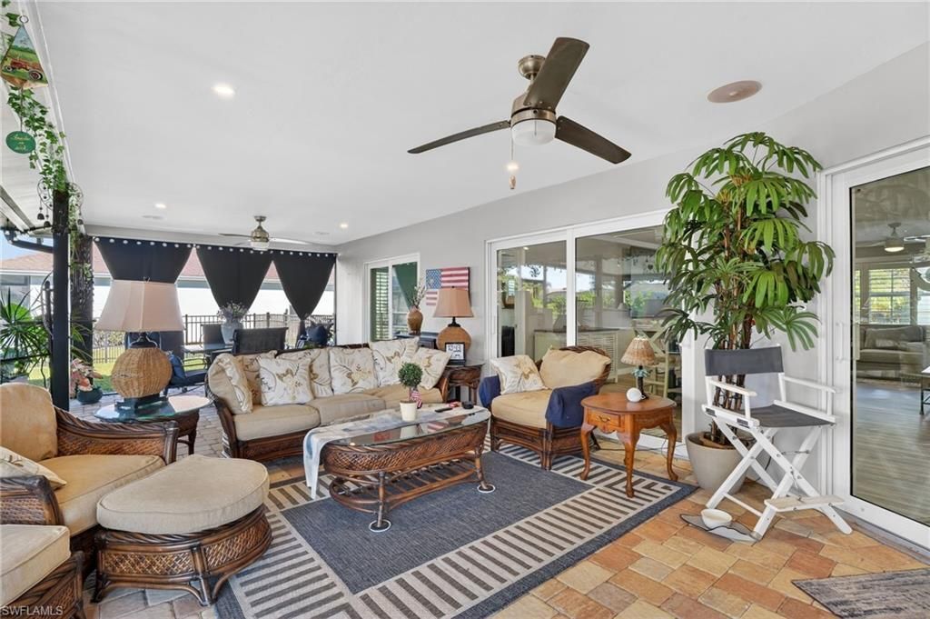 2424 Longboat Dr, Naples, FL 34104 Photo